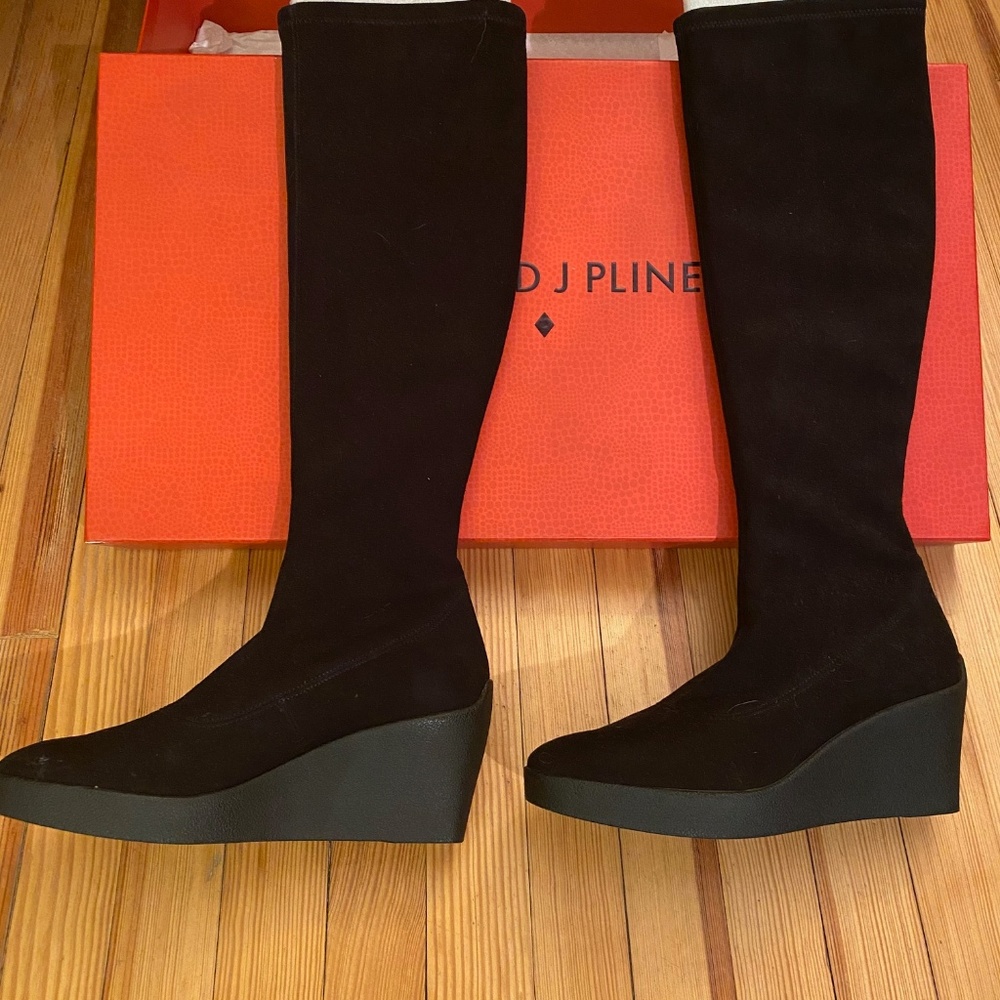 Donald J Pliner Black Suede Stretch Wedge boot